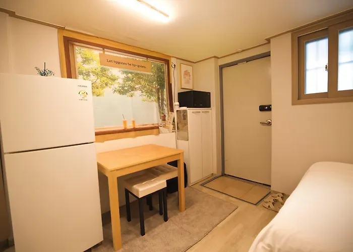 Eun House